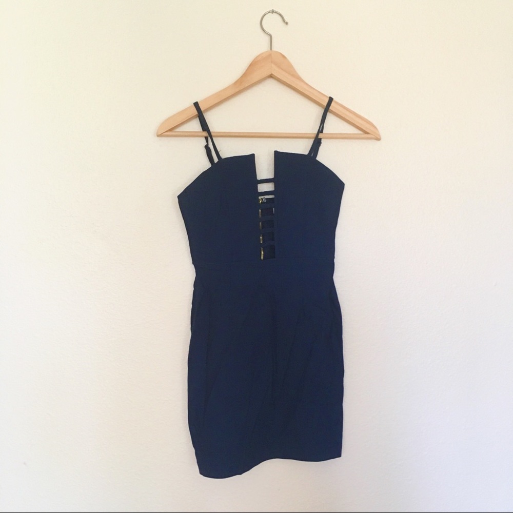 Ladder front sleeveless blue minidress